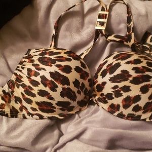 Victoria's secret bombshell